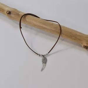 Collar ala